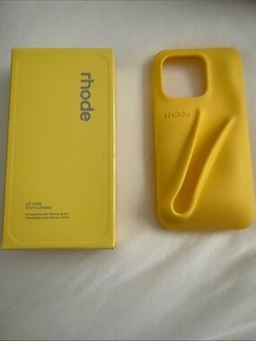 RHODE Yellow Silicone Lip Case for iPhone 16 Pro